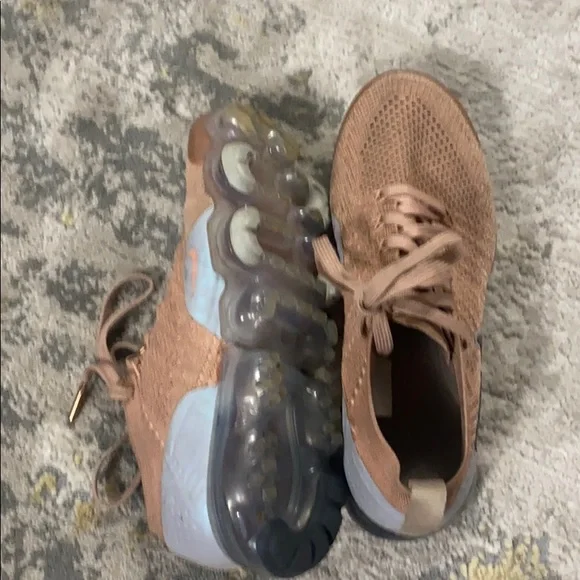 Nike Vapor Max - Picture 3 of 5